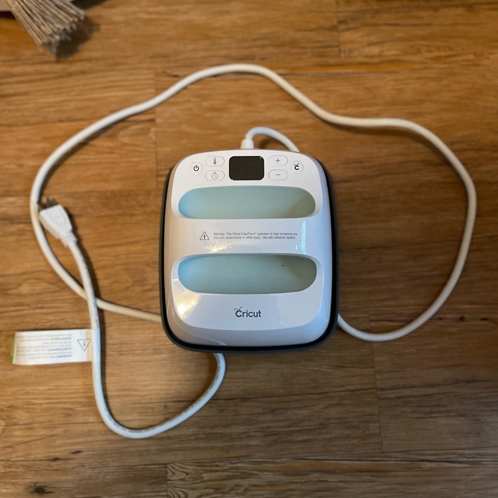 Cricut Easy Press 2 6x7